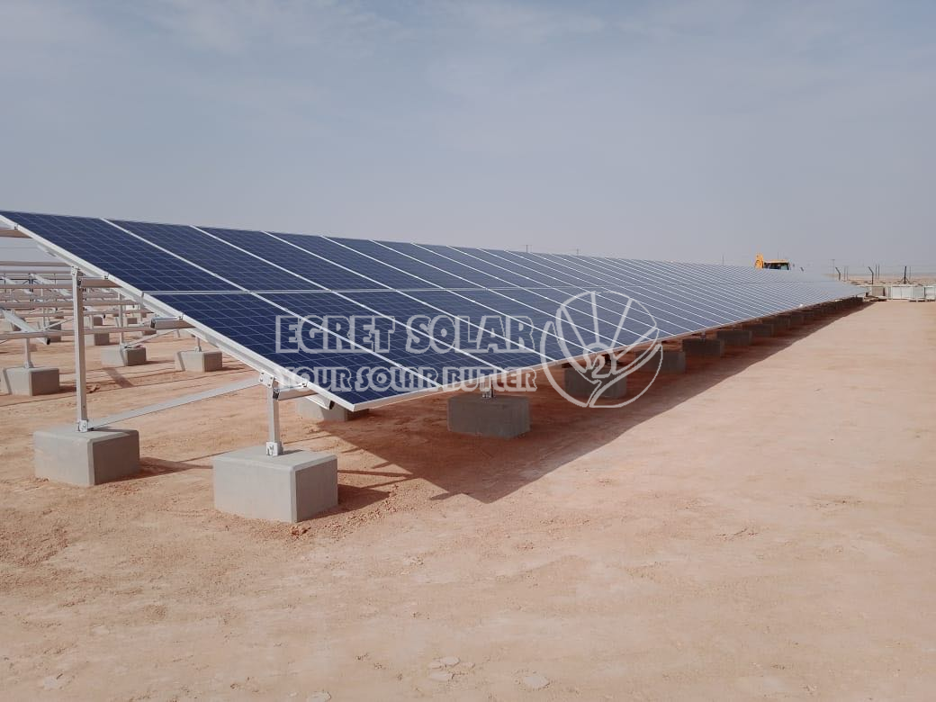 300KW Solar Ground Monteringsstruktur Installera i UAE